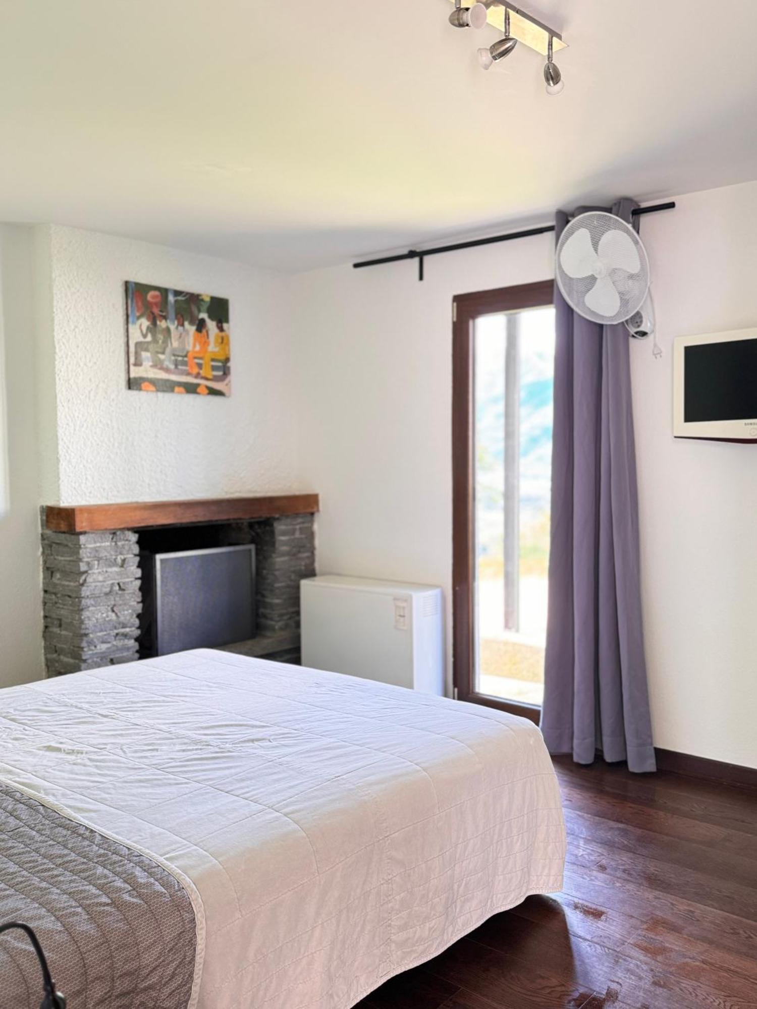 Viva Bacco Bed & Breakfast Gambarogno Bagian luar foto