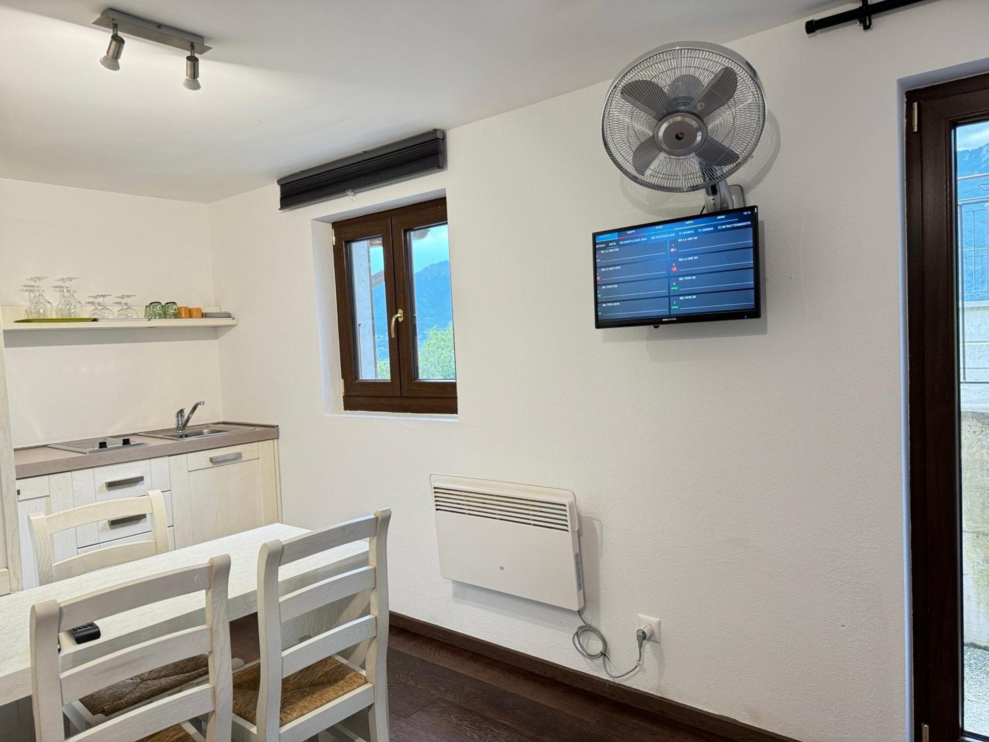 Viva Bacco Bed & Breakfast Gambarogno Bagian luar foto